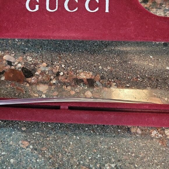 GUCCI red velvet hanger - Picture 4 of 6